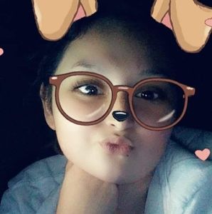 Meet your Posher, Amanda